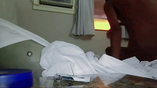 fez 18 anos e o presente dele foi o cuzinho da ...