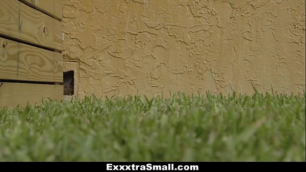 ExxxtraSmall - Cute Blonde (Brice Bardot) Caught Spying