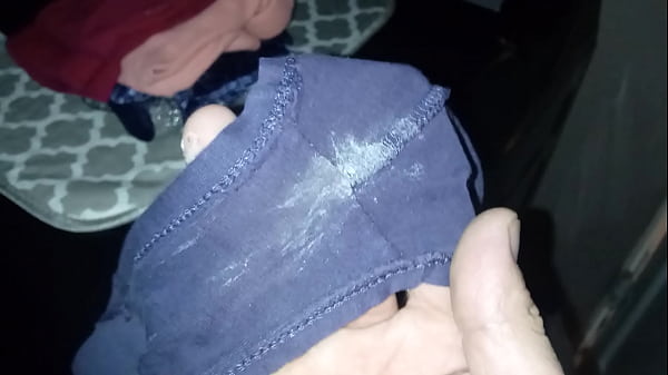 Download Video - Smelling sister in law's panties