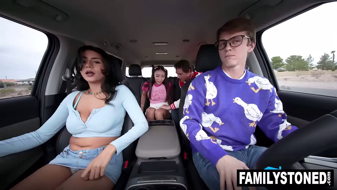 Jayden Marcos is always hard and his stepsister AMber SUmmer is a total whore a perfect combination to fuck everywhere