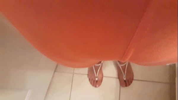 Download Video - Jewel cameltoe walking