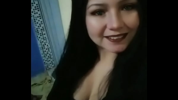  Morena Do Cabelo Longo