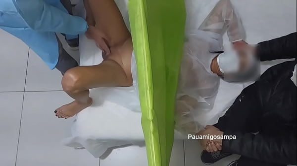 Camera captures patient being fucked in the ass and pussy during the consultation in front of her husband