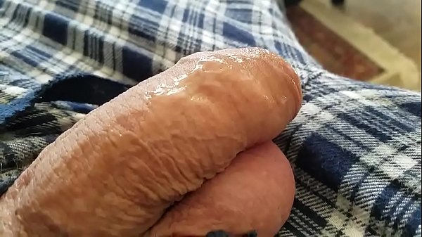 Download Video - Uncut 's Big Cumshot Orgasm