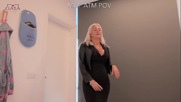 403 | MILF ASS TO MOUTH POV