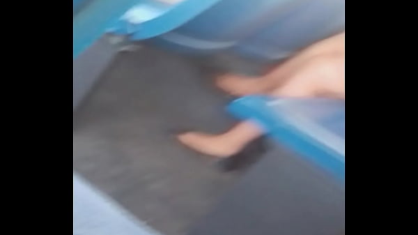 thumb nice legs