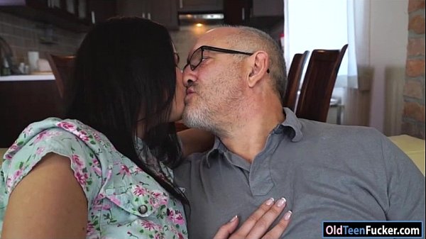 Download Video - Russian teen Nikky Perry rides her old hard cock