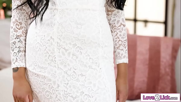 Brides cannot wait and lick and scissor ifo wedding planner