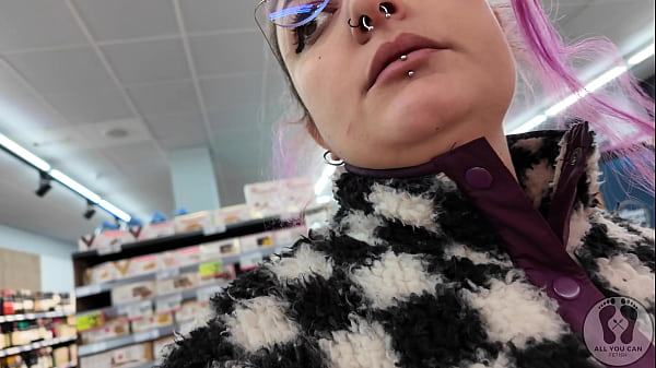 REBECA ADDAMS BURPING AT THE SUPERMARKET FOR SH...