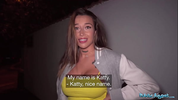 Download Video - Public Agent Thick big ass Latina slides it on a big dick