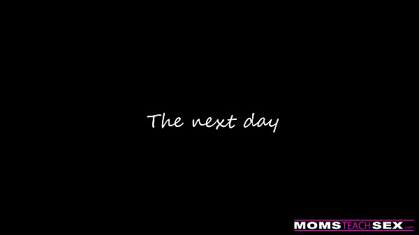 Download Video - "For Somebody Who Doesn't Want It You're Pretty Hard" Step Mom Vday 3some