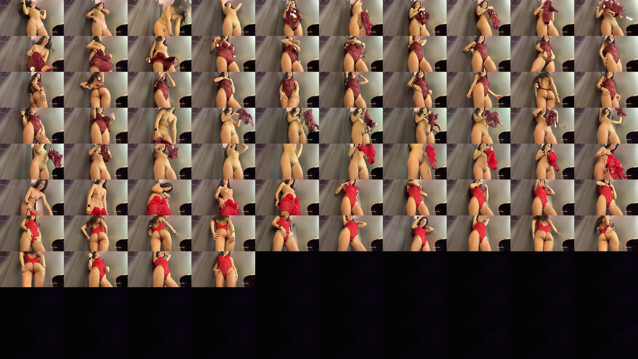 Girl masturbates in public locker room 预览图