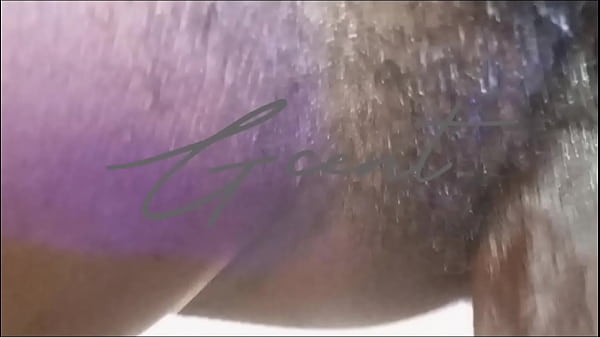 Close up: a mind blowing close up sex with hairy pussy and BBC