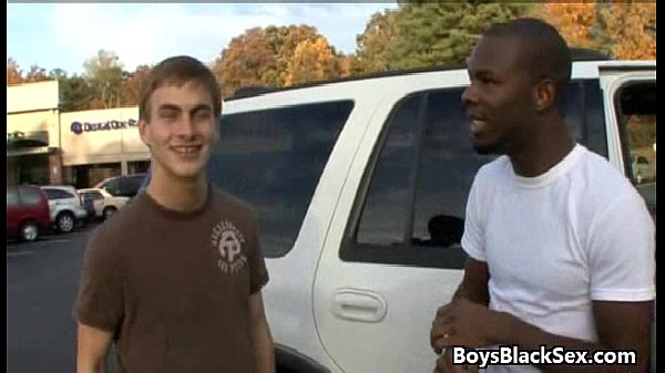 Black Muscular Dudes Fuck White Gay Boys 03