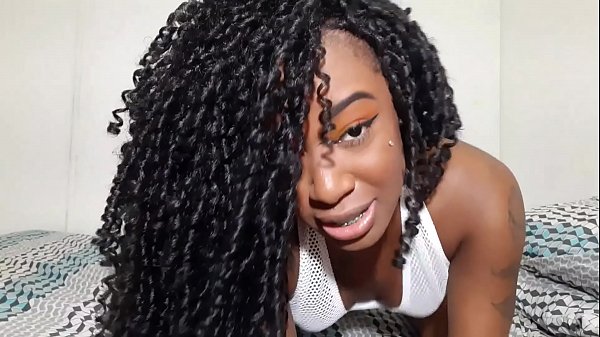 Download Video - Footjob com gozada n&oacute;s p&eacute;s da nega safada &lpar;completo no RED&rpar;