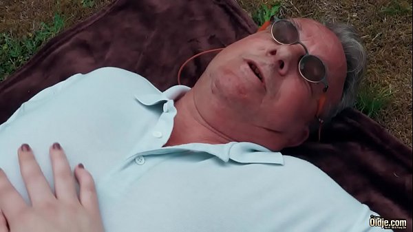 Romantic Picnic turns into sexy fuck for grandpa and her girlfriend