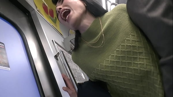 Download Video - 人妻電車～さわられた五十路母～　鶴川牧子