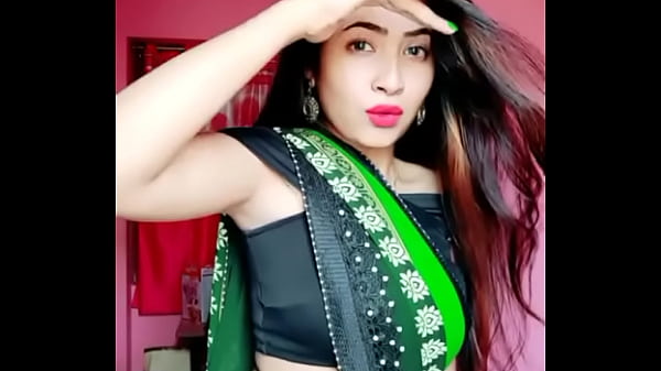 SUPER HOT INDIAN MODEL FULL MASTI WITH BOYFRIEND SEXY MAAL MALL GF DESI