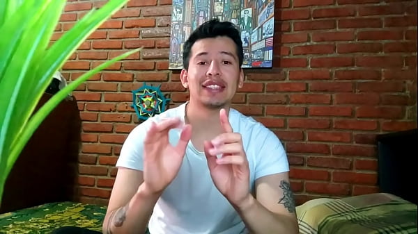 Me cojo a mi cuñado cuando mi esposo no está en...