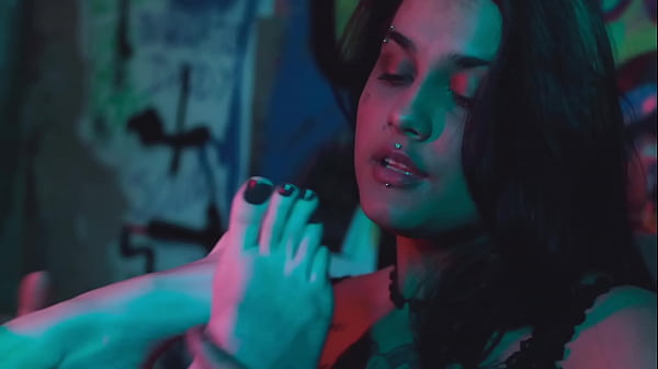 Foot Worship - Bia Roman & Rotten Venus - Full ...