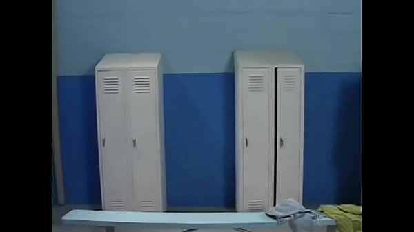 Lever enters putz of a seductive brunette cutie Nicole Brazzle