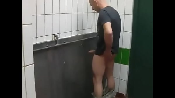 Download Video - pego no flagra batendo umazinha