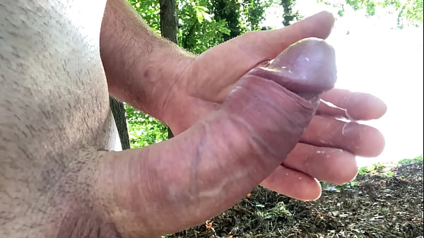 Look at that creamy cock