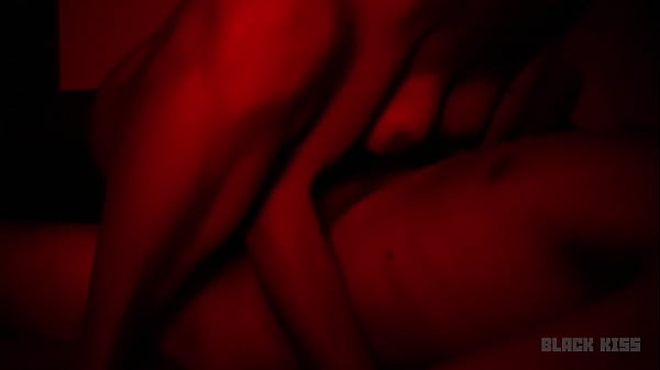S01E07 Bad light, great (pervert) fuck