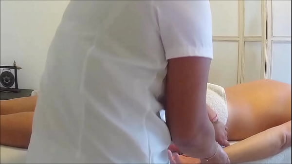 Full service in a real asian massage parlor