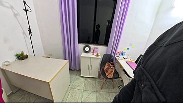 Passenger prefers to have sex and be released. POV
