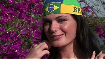 Brazilian babe outdoor banged by a cock cumming on her face
