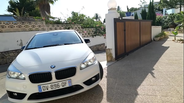 Candie and Alex around the world Alicante