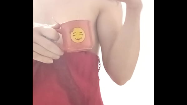 Bonjour mes coquins je vous offre le caf&eacute;
