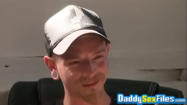 Download Video - Big dick Cody Winter fucks Conner Habib for hot cum facial