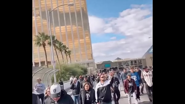  See U At The Raiders Game !