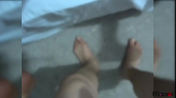 Tony Fuckboy - Señora sumisa se deja penetrar el culo por su compadre, hasta se habre las nalgas para que se corra dentro. Porno casero Mexicano comadre y compadre anal.