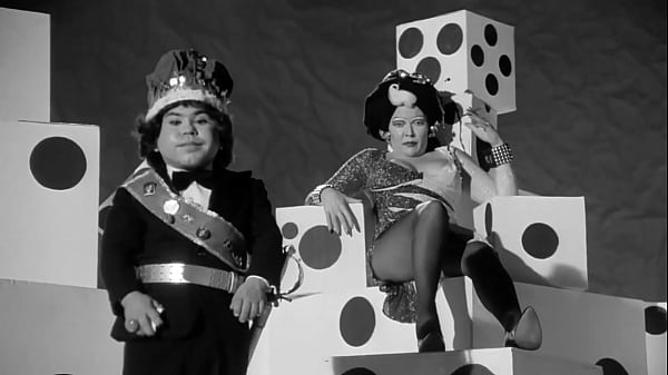 The Forbidden Zone - full movie - 1982 - Featuring D@nny 3lfman