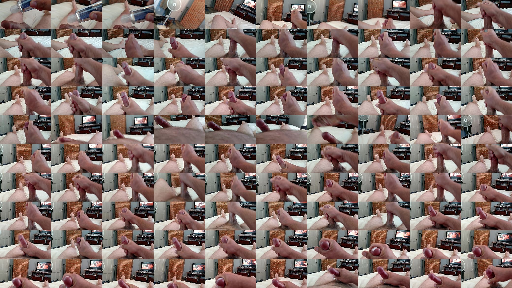 Beating off to some Tori Black porn 预览图
