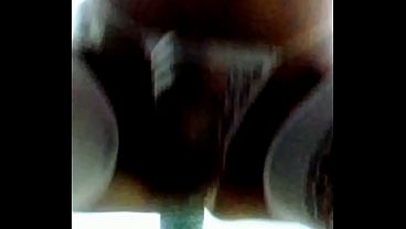 Download Video - Sissy gemendo e gozando