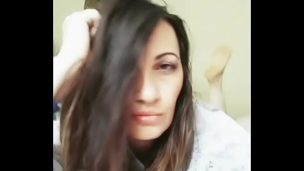 thumb resting 2