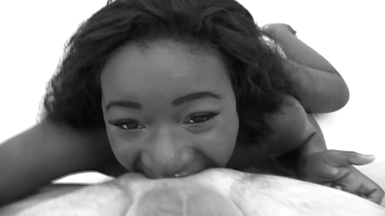 Pop A Rim - Una nena tetona come culo y le follan las tetas y la garganta
                    licking black babe petite blowjob handjob amateur gagging POV deep throat ass licking interview dirty talk barefoot rimming cumload facial cumshot tit job natural tits big natural tits perfect tits cum covered food fetish huge cumload girl rimming man perfect shape tits muchos negros
