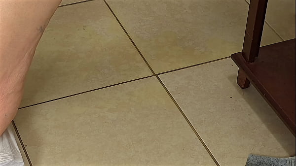 Big booty BBW Luna Lark takes on Harry Long