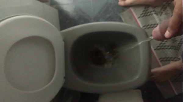 Para as mulheres que acham que pau duro de manh...