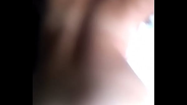 Denisse Est Comme Un Chiot (Manta, Equateur)