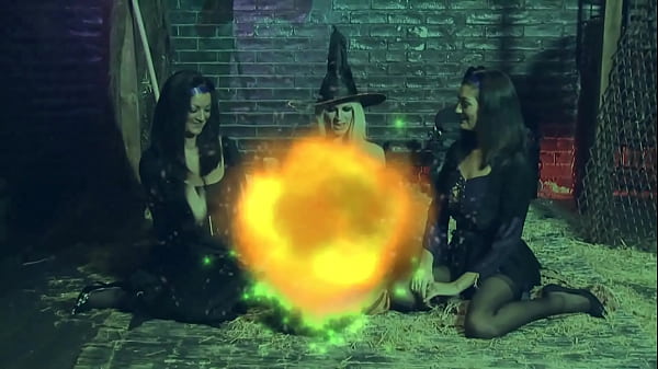 Kit Lee, Kat Lee, And Cypress Isles's Sex Ritual Works Out Well