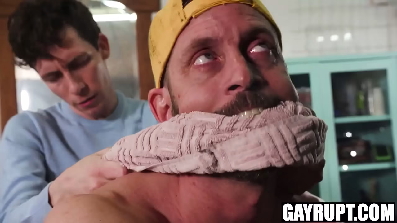 Grease My Tools Johnny Ford, Cristiano