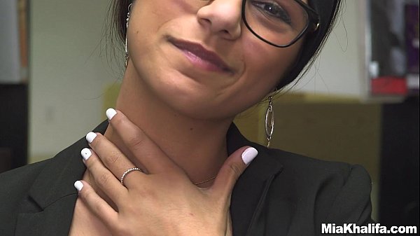 Download Video - Here is My Body&comma; I hope you like it - Mia Khalifa &lpar;mk13825&rpar;