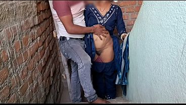 Bengali Girl Having Fun With Friends Village couple romance outdoor squeezing boobs kissing