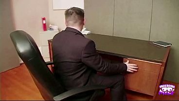 A stunning brunette in sexy stockings enjoys hardcore fucking with a guy on the desk