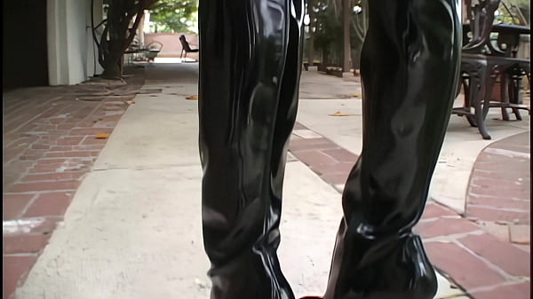 Lyla Lei is an odd choice for old-school motorcycle get up, but she's a great choice when...